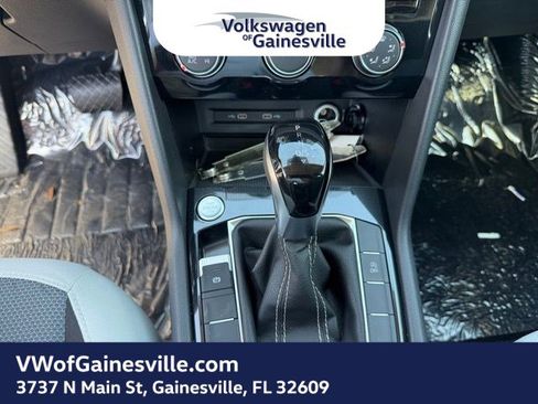 New 2026 Volkswagen Taos S image 21