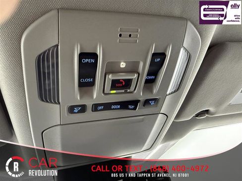 Used 2022 Toyota Highlander XLE image 27