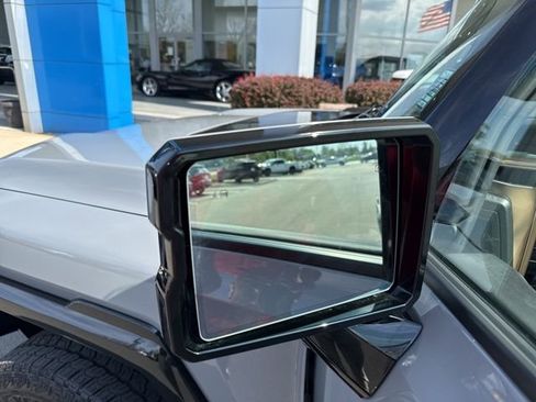 Used 2025 GMC Hummer EV 3X AWD/4WD image 15