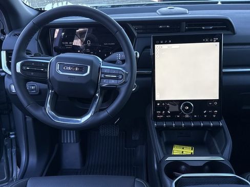 New 2026 GMC Terrain Elevation w/ Elevation Premium Package image 7