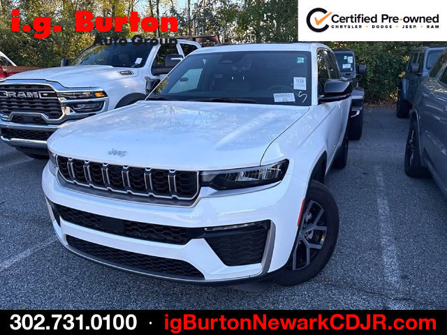 Used 2026 Jeep Grand Cherokee Limited AWD/4WD image 3