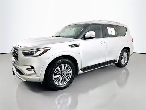 Used 2019 INFINITI QX80 Luxe w/ Proassist Package image 3