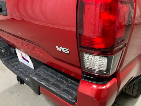 Used 2023 Toyota Tacoma SR AWD/4WD image 15