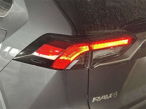 New 2025 Toyota RAV4 Limited image 10
