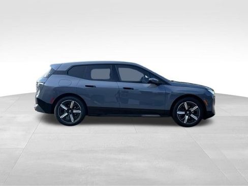 Certified 2025 BMW iX xDrive50 AWD/4WD image 10