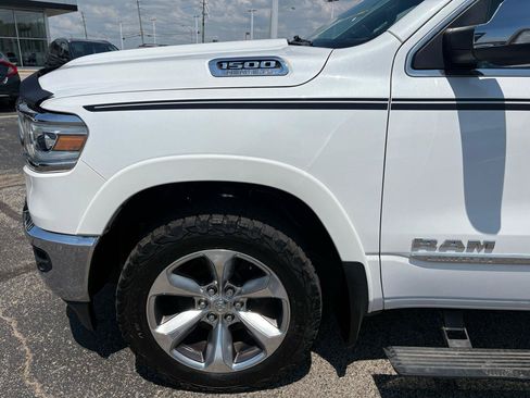 Used 2019 RAM 1500 Limited AWD/4WD image 12