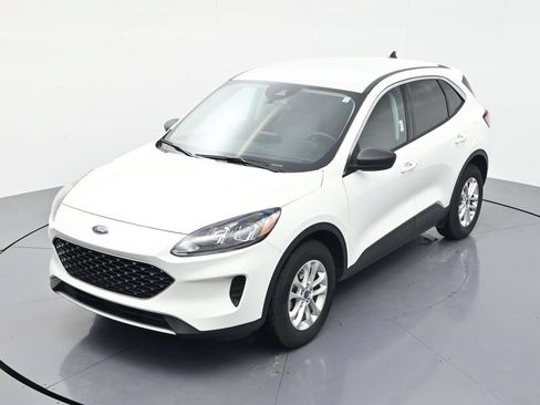 Used 2022 Ford Escape SE w/ Cold Weather Package AWD/4WD image 30
