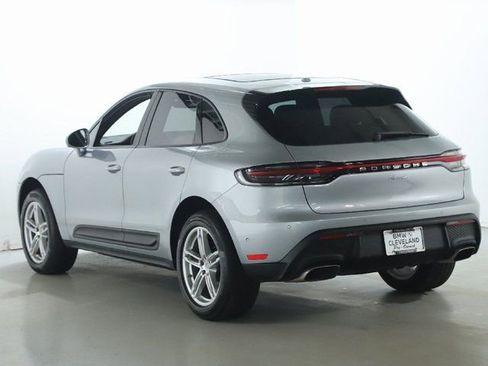 Used 2025 Porsche Macan image 45