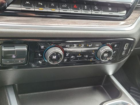 Certified 2023 Chevrolet Silverado 1500 LTZ w/ Technology Package image 27