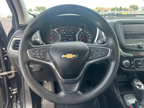 Used 2020 Chevrolet Equinox LT FWD image 20