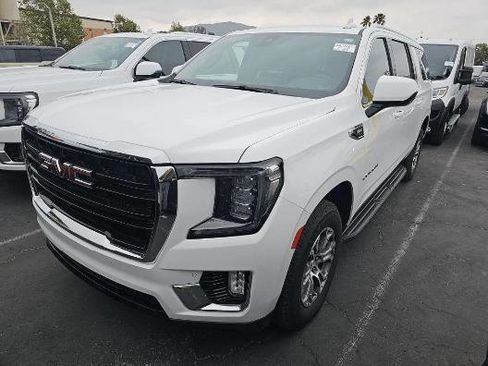 Used 2022 GMC Yukon XL SLE w/ Max Trailering Package AWD/4WD image 21