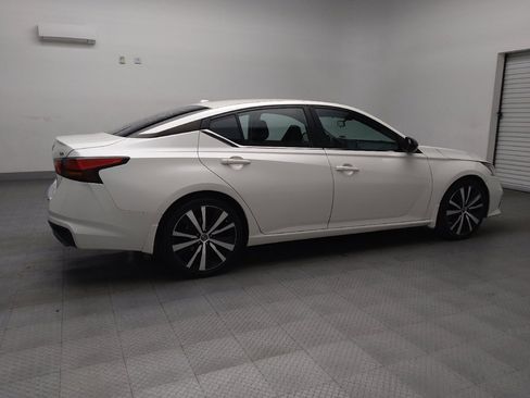 Used 2020 Nissan Altima 2.5 SR w/ Premium Package image 10