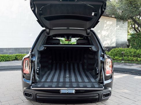 Certified 2023 Rolls-Royce Cullinan w/ Dark Exterior Package image 47