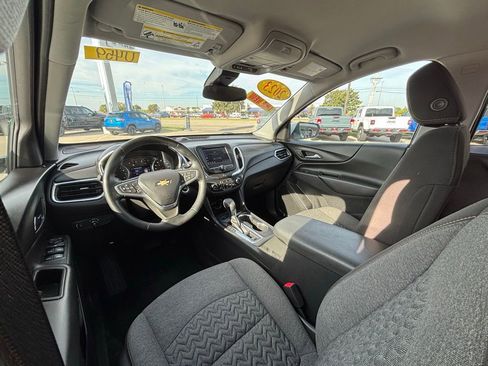 Used 2023 Chevrolet Equinox LT image 11