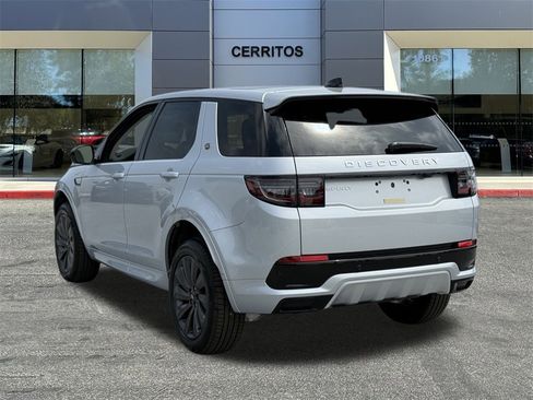 New 2025 Land Rover Discovery Sport S image 7