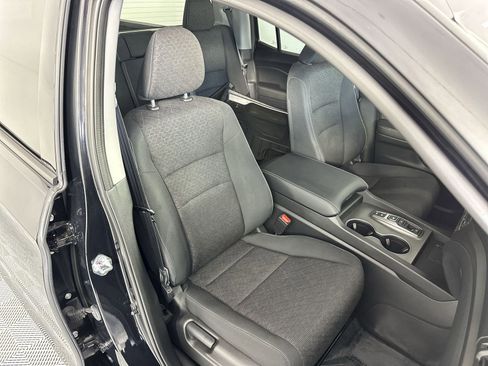 Used 2025 Honda Ridgeline Sport image 27