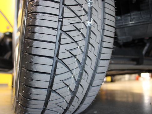 Used 2016 Toyota Corolla LE image 13