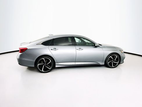 Used 2019 Honda Accord Sport image 10