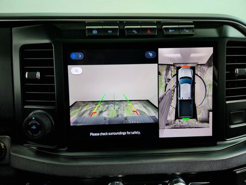 Used 2024 Ford F450 Platinum w/ FX4 Off-Road Package image 20