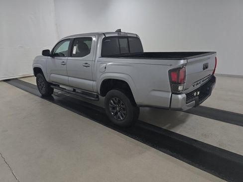 Used 2021 Toyota Tacoma SR w/ SR Convenience Package image 7