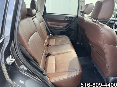 Used 2017 Subaru Forester 2.5i Touring AWD/4WD image 34