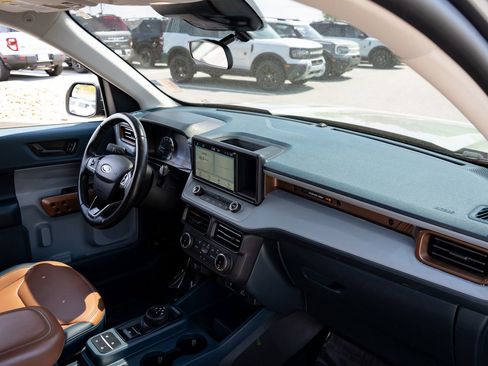 Used 2022 Ford Maverick Lariat w/ Equipment Group 500A Standard AWD/4WD image 21