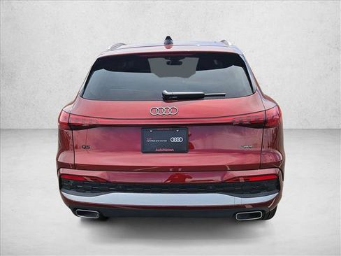 Certified 2025 Audi Q5 Premium w/ Premium Plus AWD/4WD image 7