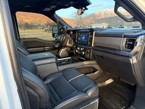 Used 2024 Ford F350 Platinum image 15