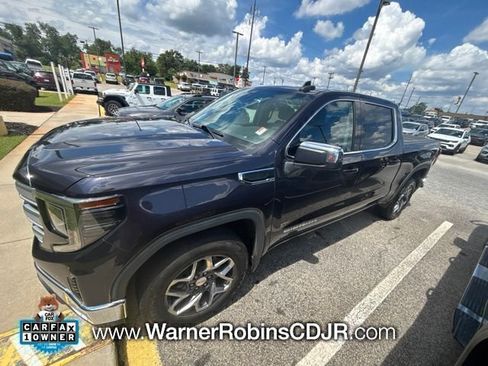 Used 2022 GMC Sierra 1500 SLE AWD/4WD image 3