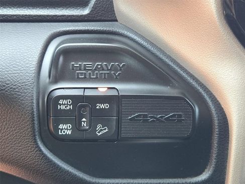 Used 2022 RAM 2500 Laramie AWD/4WD image 35