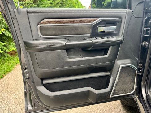 Used 2021 RAM 2500 Laramie image 19