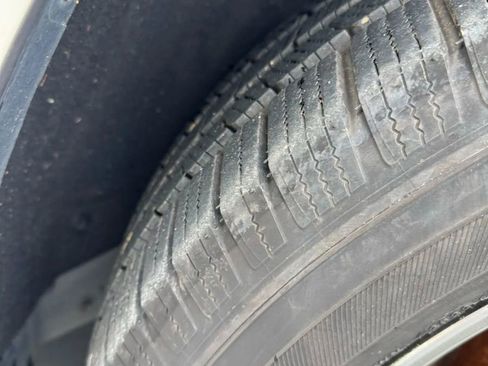 Used 2012 Toyota Highlander Limited image 28