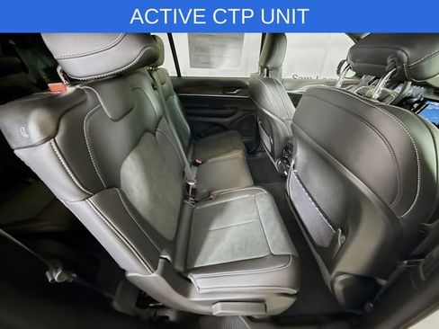 New 2026 Jeep Grand Cherokee L 4WD image 25
