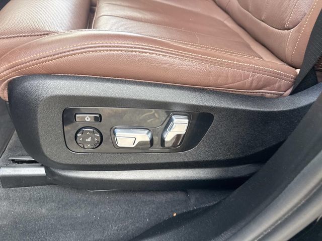Used 2022 BMW X5 xDrive40i AWD/4WD image 22