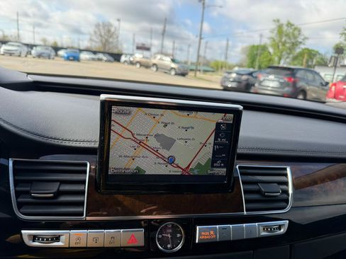 Used 2015 Audi A8 L 4.0T w/ Premium Package image 14