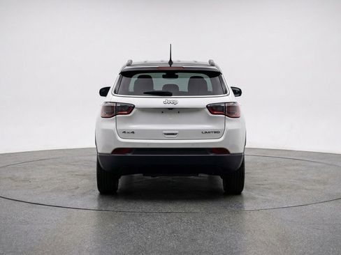 Used 2025 Jeep Compass Limited AWD/4WD image 7