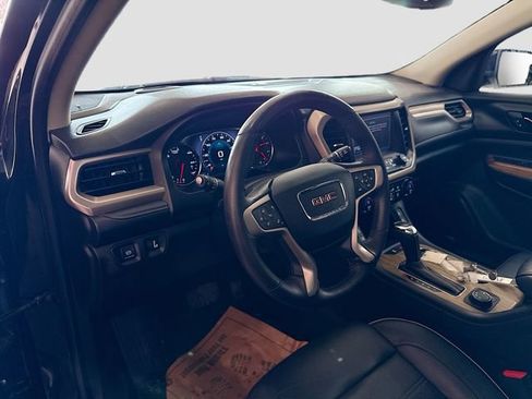 Used 2017 GMC Acadia Denali w/ Technology Package image 10
