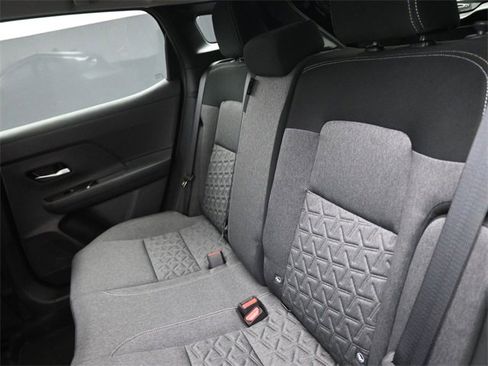 New 2026 Nissan Kicks SV w/ Cold Weather Package image 10