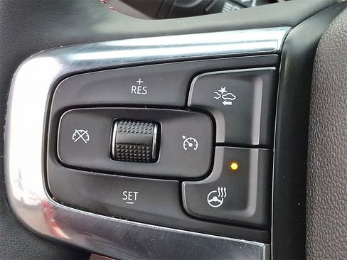 Used 2023 Chevrolet Blazer RS w/ Enhanced Convenience Package image 22