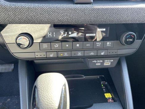 New 2026 Subaru Outback Limited XT AWD/4WD image 17