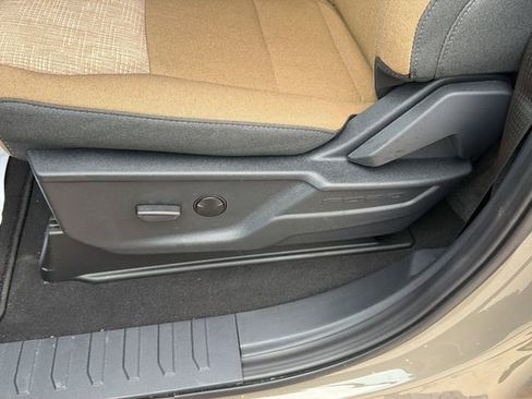 Used 2026 Ford F450 XLT w/ FX4 Off-Road Package image 17