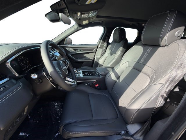 New 2026 Jaguar F-PACE R-Dynamic S AWD/4WD image 10