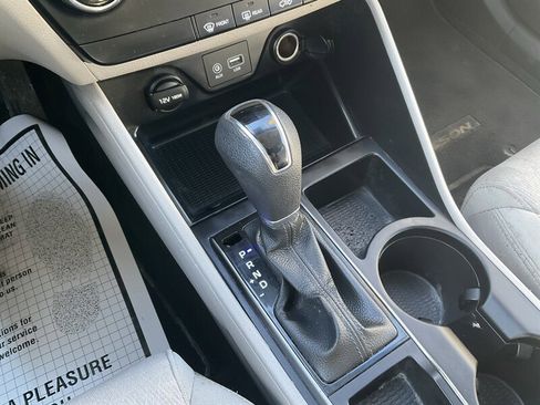 Used 2018 Hyundai Tucson SE image 26