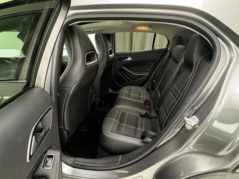 Used 2017 Mercedes-Benz GLA 250 4MATIC image 12