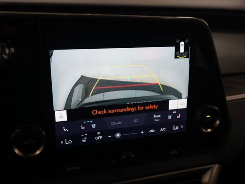 Used 2023 Lexus RX 350 Premium w/ Accessory Package AWD/4WD image 22
