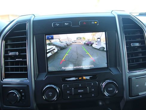 Used 2019 Ford F150 XLT w/ Equipment Group 302A Luxury image 31