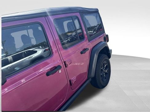 Used 2022 Jeep Wrangler Unlimited Sport AWD/4WD image 4