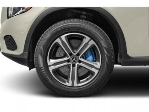 Used 2019 Mercedes-Benz GLC 350e 4MATIC image 14