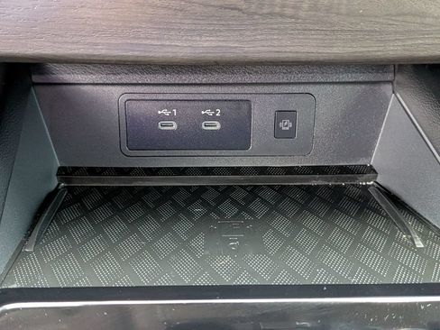 Certified 2025 Nissan Murano Platinum AWD/4WD image 35