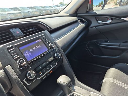 Used 2020 Honda Civic LX image 24